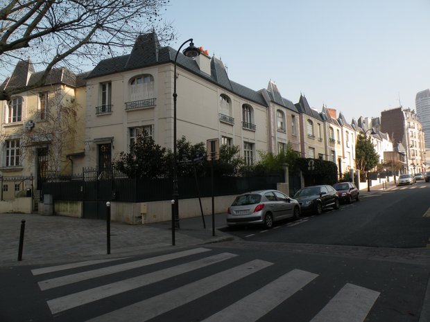  jolies petites maisons, rue du Docteur Leray